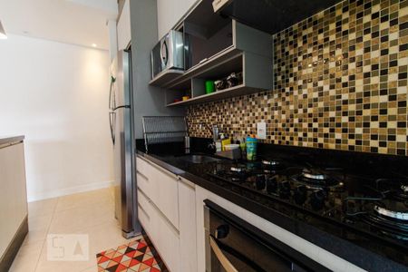 Apartamento à venda com 74m², 2 quartos e 2 vagasCozinha