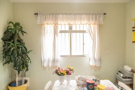 Casa à venda com 160m², 3 quartos e 4 vagasCopa