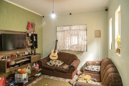 Sala de casa à venda com 3 quartos, 160m² em Parque Boturussu, São Paulo