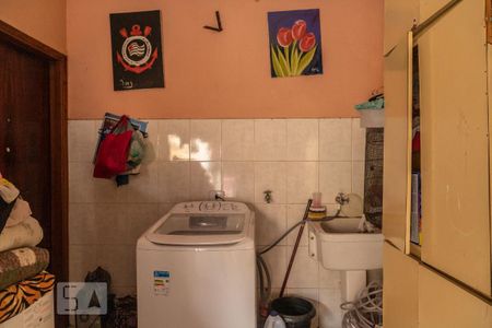 Casa à venda com 160m², 3 quartos e 4 vagasÁrea de Serviço