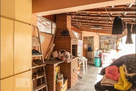 Casa à venda com 160m², 3 quartos e 4 vagasChurrasqueira
