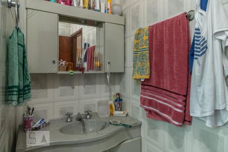 Casa à venda com 160m², 3 quartos e 4 vagasBanheiro da Suíte