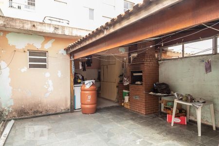 Casa à venda com 160m², 3 quartos e 4 vagasQuintal