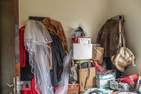 Casa à venda com 160m², 3 quartos e 4 vagasQuarto 2