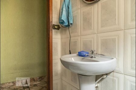 Casa à venda com 160m², 3 quartos e 4 vagasLavabo