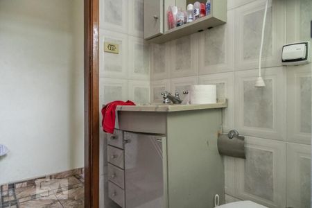 Casa à venda com 160m², 3 quartos e 4 vagasBanheiro