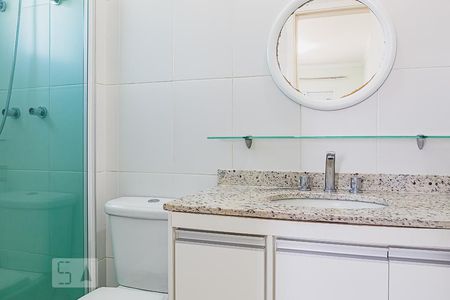 Apartamento à venda com 66m², 2 quartos e 2 vagas Apartamento à venda com 66m², 2 quartos e 2 vagasBanheiro da Suíte