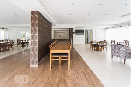 Apartamento à venda com 66m², 2 quartos e 2 vagas Apartamento à venda com 66m², 2 quartos e 2 vagasÁrea comum - Salão de festas