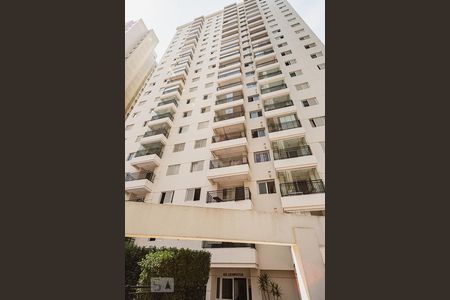 Apartamento à venda com 66m², 2 quartos e 2 vagas Apartamento à venda com 66m², 2 quartos e 2 vagasFachada do bloco