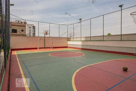 Apartamento à venda com 66m², 2 quartos e 2 vagas Apartamento à venda com 66m², 2 quartos e 2 vagasÁrea comum - Quadra Poliesportiva