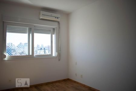 suíte de apartamento para alugar com 2 quartos, 68m² em Centro Histórico, Porto Alegre