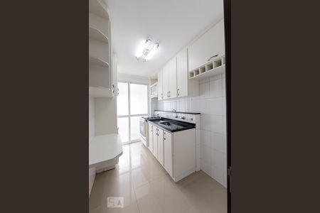 Apartamento à venda com 60m², 2 quartos e 1 vaga Apartamento à venda com 60m², 2 quartos e 1 vagaCozinha