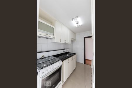 Apartamento à venda com 60m², 2 quartos e 1 vaga Apartamento à venda com 60m², 2 quartos e 1 vagaCozinha