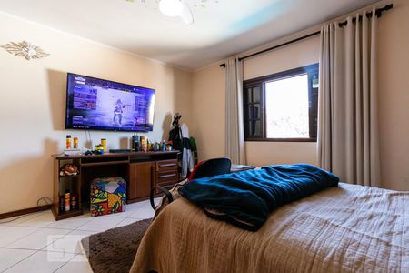 Casa à venda com 610m², 5 quartos e 6 vagasQuarto 1