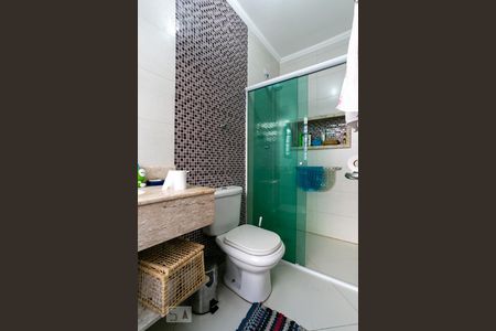 Casa à venda com 610m², 5 quartos e 6 vagasBanheiro de serviço