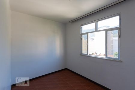 Quarto 1 de apartamento à venda com 2 quartos, 45m² em Tijuca, Rio de Janeiro
