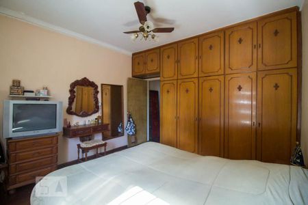Casa à venda com 240m², 3 quartos e 1 vagaQuarto 2