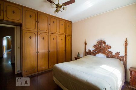 Casa à venda com 240m², 3 quartos e 1 vagaQuarto 2