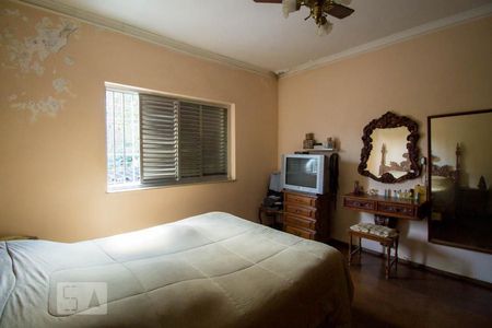 Casa à venda com 240m², 3 quartos e 1 vagaQuarto 2