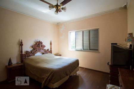 Casa à venda com 240m², 3 quartos e 1 vagaQuarto 2