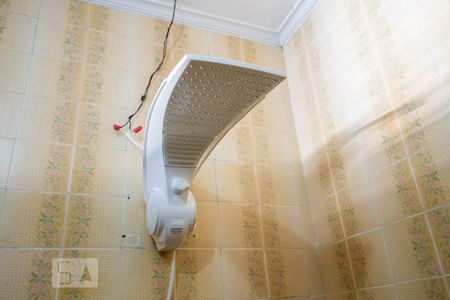 Casa à venda com 240m², 3 quartos e 1 vagaBanheiro