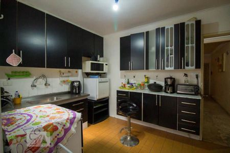 Casa à venda com 240m², 3 quartos e 1 vagaCozinha