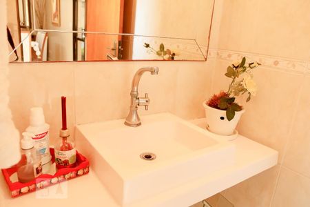 Casa à venda com 300m², 4 quartos e 7 vagasLavabo