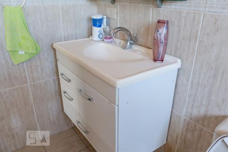 Casa à venda com 300m², 4 quartos e 7 vagasBanheiro Suíte 2