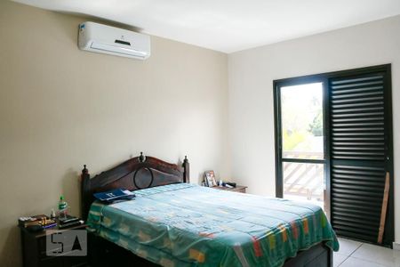 Casa à venda com 300m², 4 quartos e 7 vagasSuíte 2