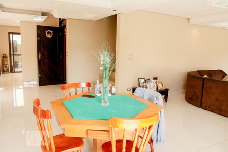 Sala de Jogos de casa à venda com 4 quartos, 300m² em Vila do Castelo, São Paulo