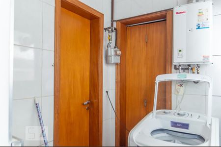 Apartamento à venda com 127m², 3 quartos e 1 vagaÁrea de Serviço