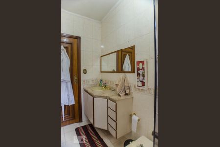 Casa à venda com 149m², 3 quartos e 4 vagasBanheiro do Corredor