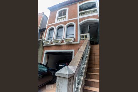 Casa à venda com 149m², 3 quartos e 4 vagasEntrada