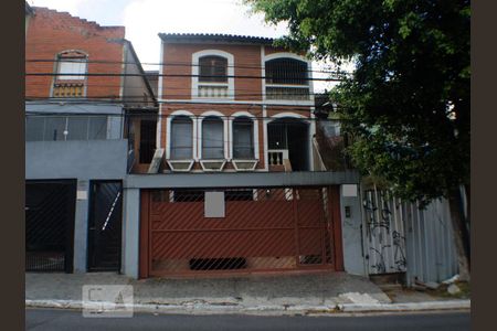 Casa à venda com 149m², 3 quartos e 4 vagasFachada