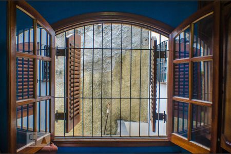 Casa à venda com 149m², 3 quartos e 4 vagasVista