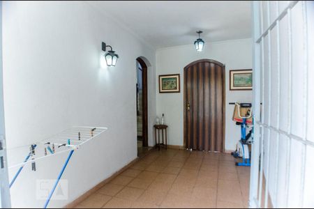 Casa à venda com 149m², 3 quartos e 4 vagasEntrada