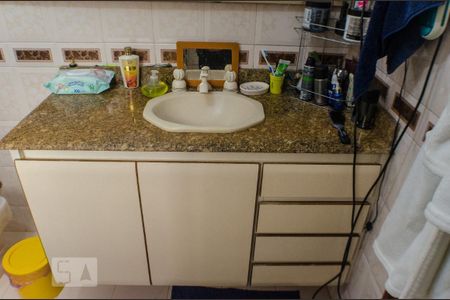 Casa à venda com 149m², 3 quartos e 4 vagasDetalhe