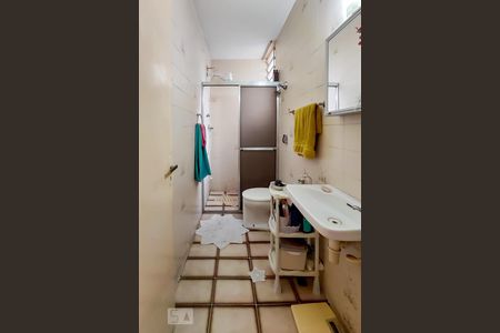 Casa à venda com 260m², 6 quartos e 2 vagasBanheiro Social