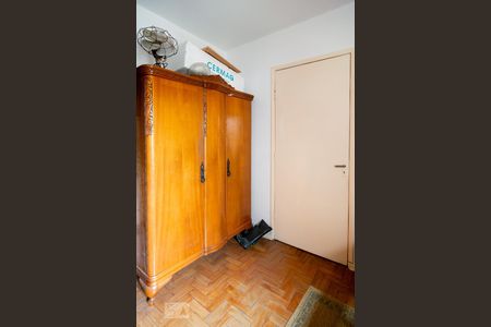 Casa à venda com 260m², 6 quartos e 2 vagasQuarto 2