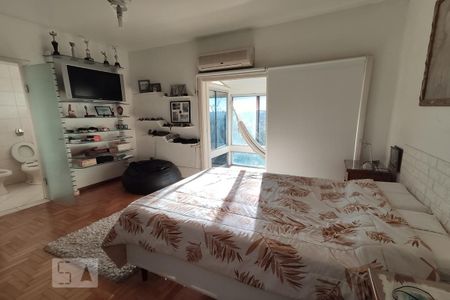 Casa à venda com 400m², 4 quartos e 2 vagasQuarto 3 - Suíte