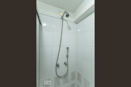 Apartamento para alugar com 75m², 3 quartos e 2 vagasChuveiro Social
