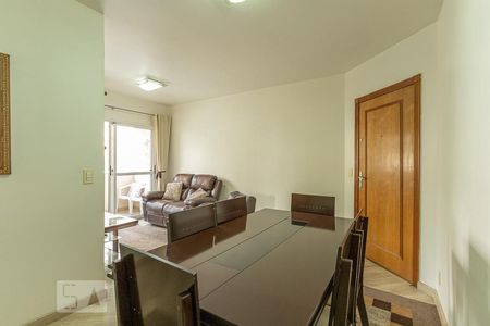 Apartamento para alugar com 75m², 3 quartos e 2 vagasSala
