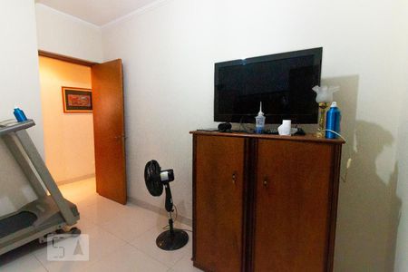 Apartamento à venda com 146m², 4 quartos e 3 vagasQuarto 2