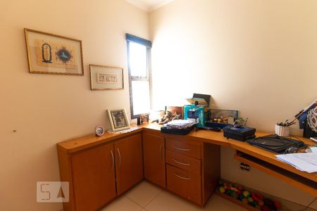 Apartamento à venda com 146m², 4 quartos e 3 vagasQuarto 1