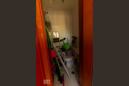 Apartamento à venda com 146m², 4 quartos e 3 vagasBanheiro de Serviço