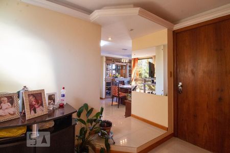 Hall de apartamento à venda com 2 quartos, 68m² em Petrópolis, Porto Alegre