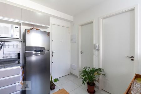 Sala/Cozinha de apartamento para alugar com 2 quartos, 34m² em Cambuci, São Paulo
