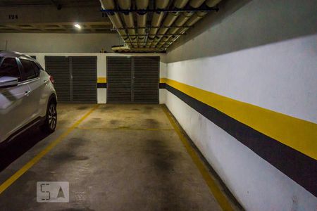 Apartamento à venda com 140m², 3 quartos e 2 vagas Apartamento à venda com 140m², 3 quartos e 2 vagasGaragem