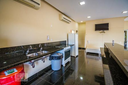 Apartamento à venda com 140m², 3 quartos e 2 vagas Apartamento à venda com 140m², 3 quartos e 2 vagasÁrea comum - Salão de festas