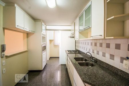 Apartamento à venda com 140m², 3 quartos e 2 vagas Apartamento à venda com 140m², 3 quartos e 2 vagasCozinha